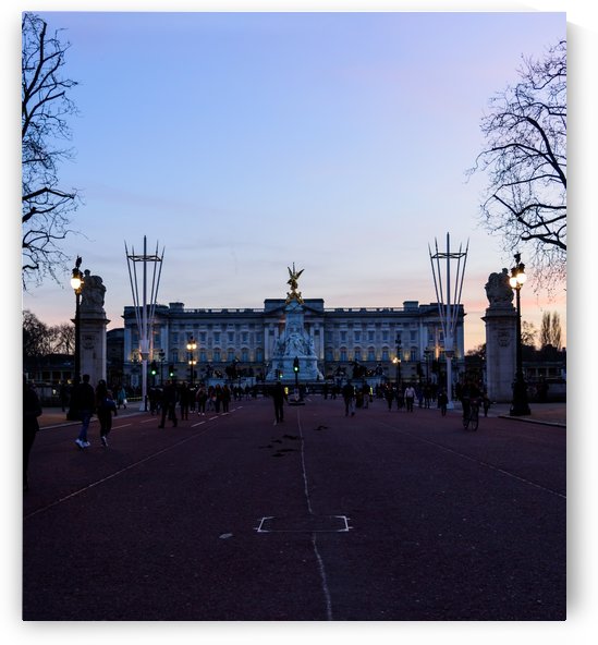 Dusk at Buckingham Palace London by RezieMart